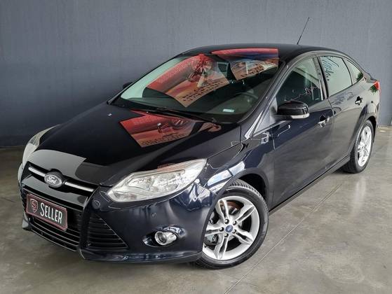 FORD FOCUS 2.0 SE SEDAN 16V FLEX 4P AUTOMÁTICO